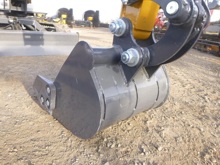 2025-agt-xz20r-hydraulic-excavator-image-10