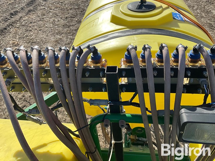 2006-john-deere-1770nt-ccs-image-18