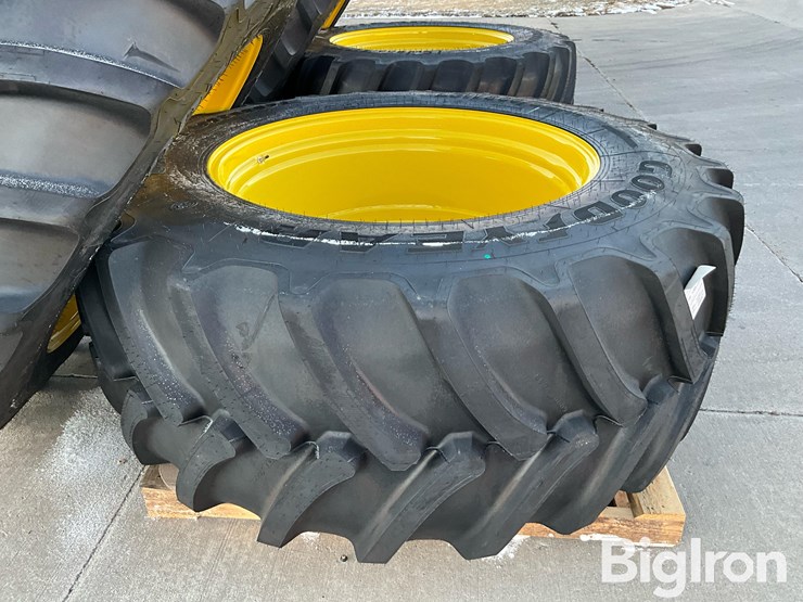 2025-john-deere-600r-image-16