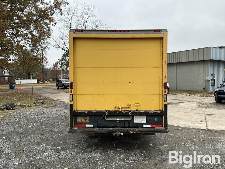 2008-ford-e350-image-6