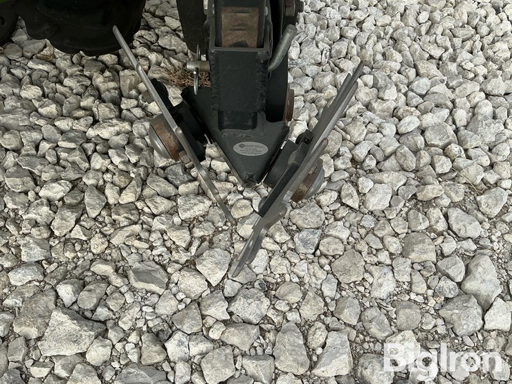 2012-john-deere-1720-image-16