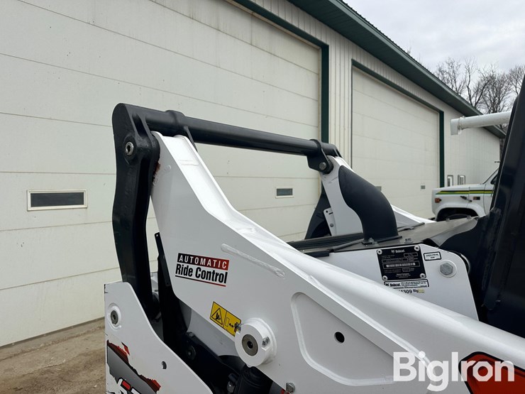 2021-bobcat-s76-image-12