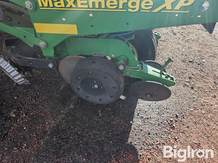 2012-john-deere-1760-image-10