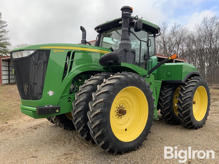 2015-john-deere-9370r-image-1