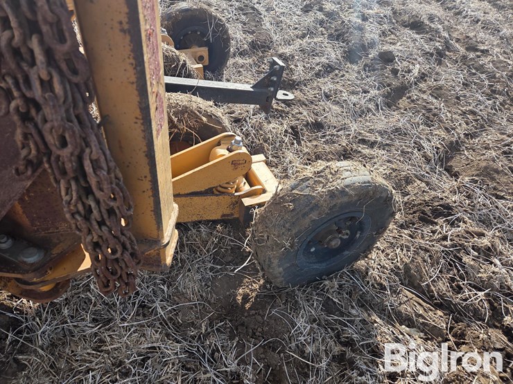 woods-bw18000-batwing-rotary-shredder-image-18