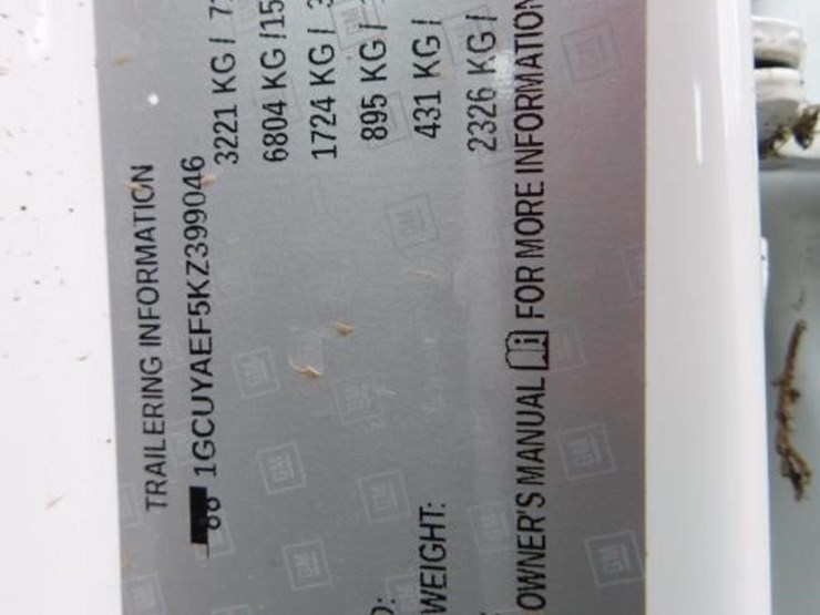 2019-chevrolet-silverado-1500-image-24