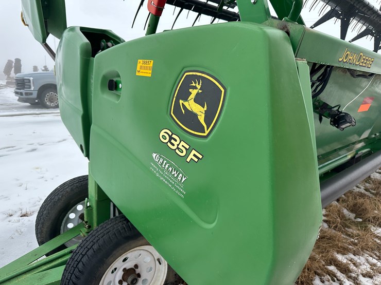 2015-john-deere-635f-image-19