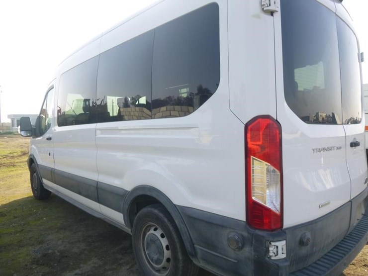 2019-ford-transit-image-4