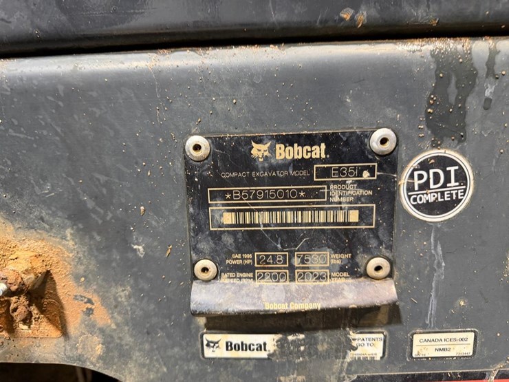 2023-bobcat-e35-image-27