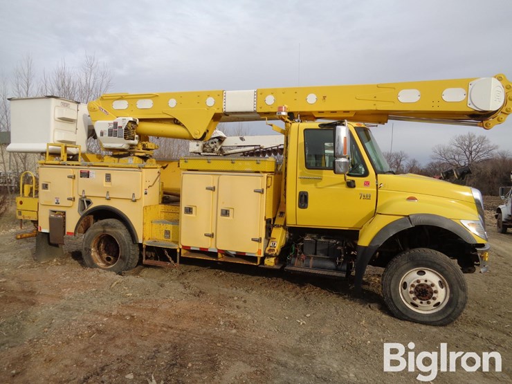 2007-international-7400-image-4