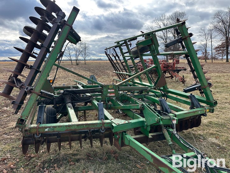 john-deere-724-image-14