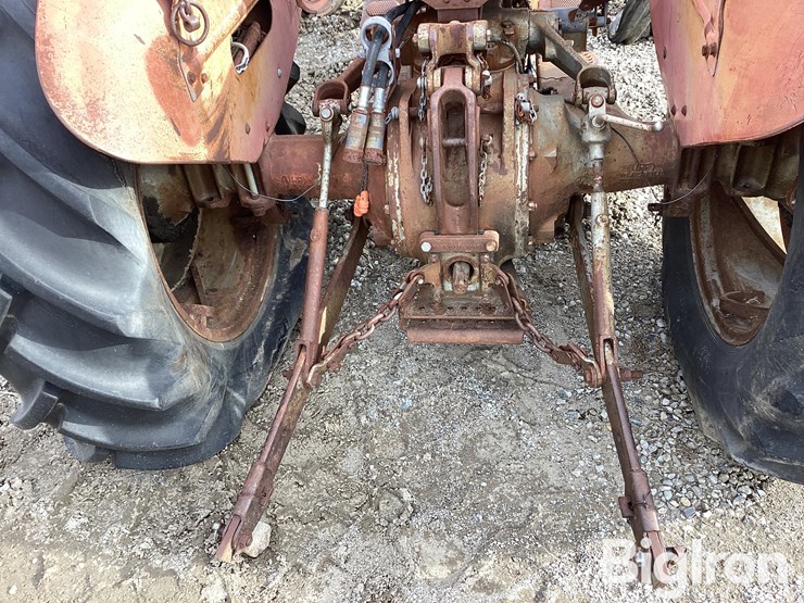 1958-massey-ferguson-65-image-19