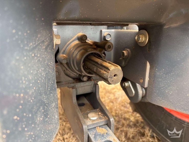 2025-kubota-l4060d-42hp-4wd-utility-loader-tractor-image-17