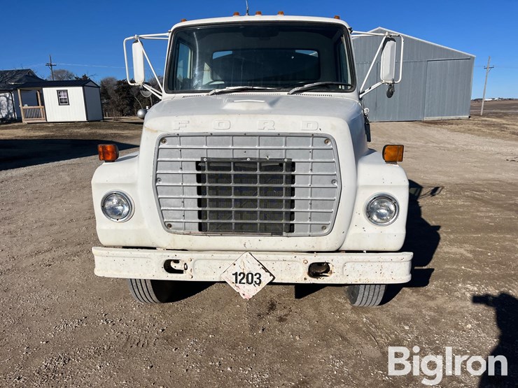 1976-ford-ln750-image-2