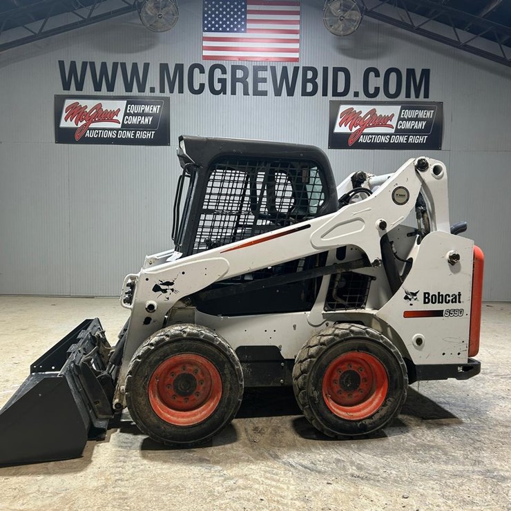 2015 BOBCAT S590