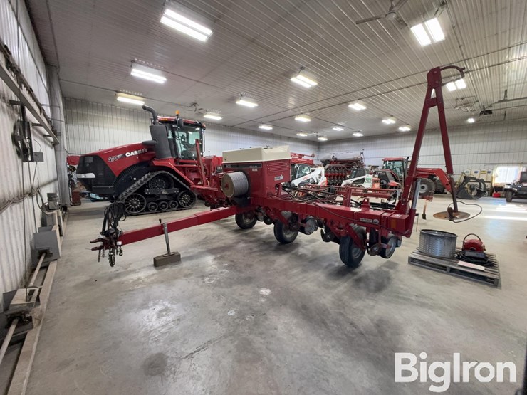 international-900-cyclo-air-image-9