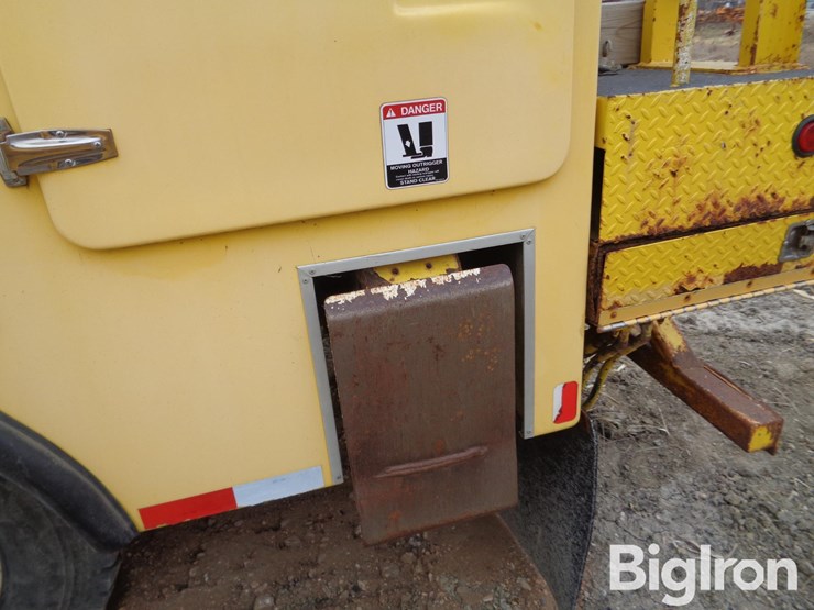 2007-international-7400-image-19