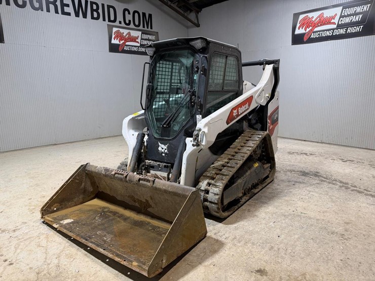 2020-bobcat-t64-image-2
