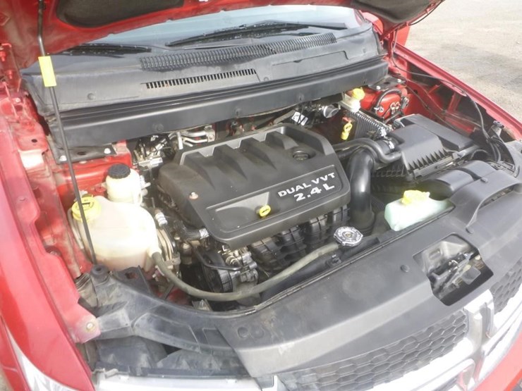 2015-dodge-journey-image-11