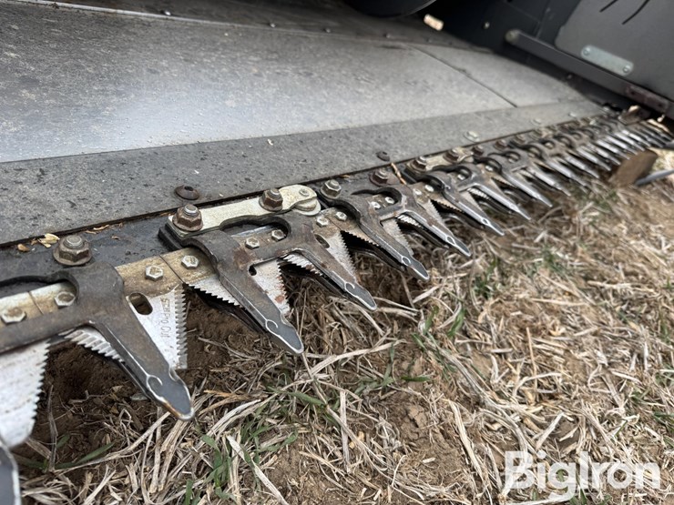 2011-agco-8200-image-20