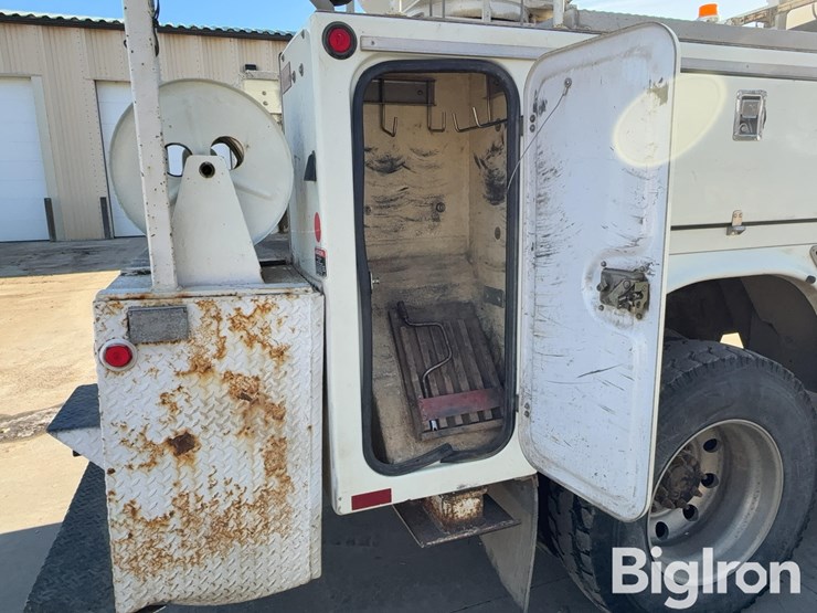 2005-international-7400-image-20