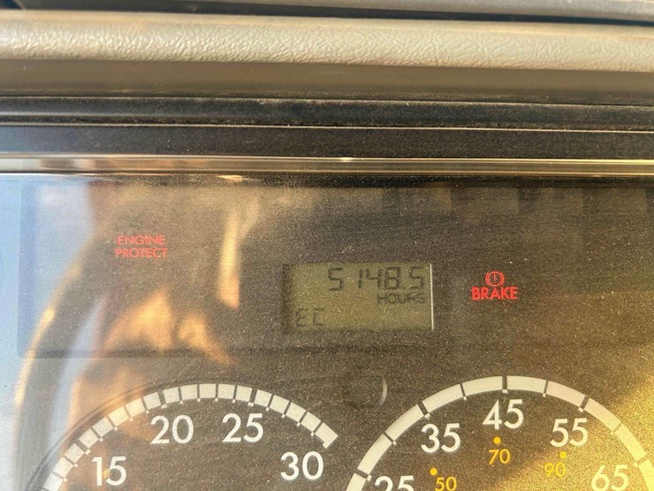 2007-freightliner-columbia-120-image-20