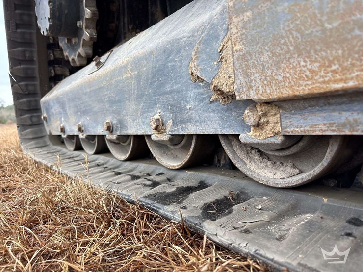 2024-kubota-svl97-2-image-45