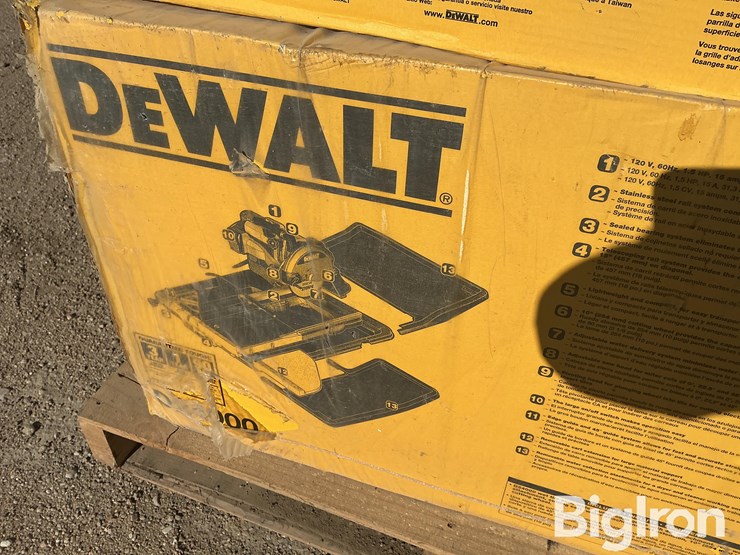 dewalt-tile-saw-image-9