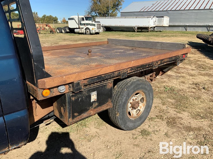 2006-gmc-sierra-2500-image-17