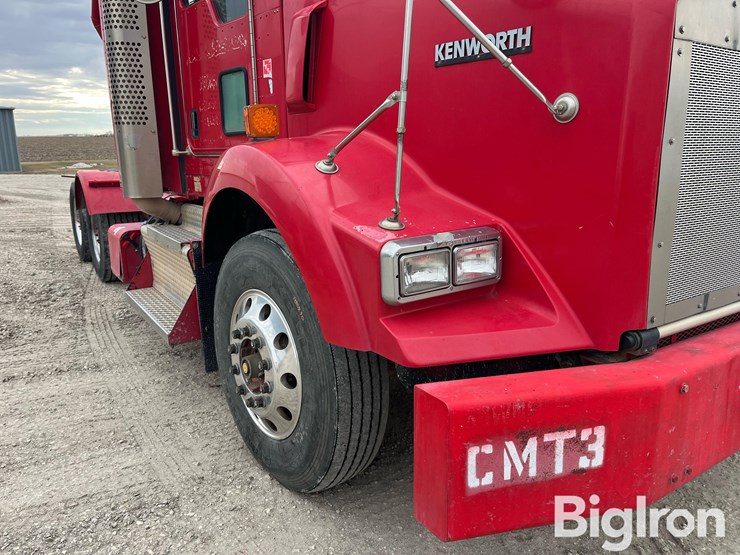 2012-kenworth-t800-image-13