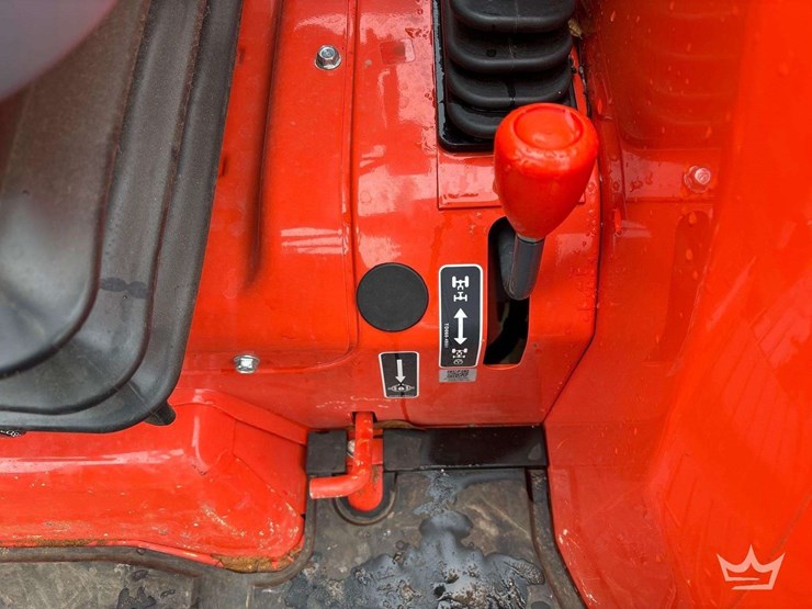 2025-kubota-l4060d-42hp-4wd-utility-loader-tractor-image-28