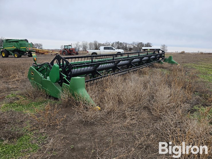 2004-john-deere-635f-image-3