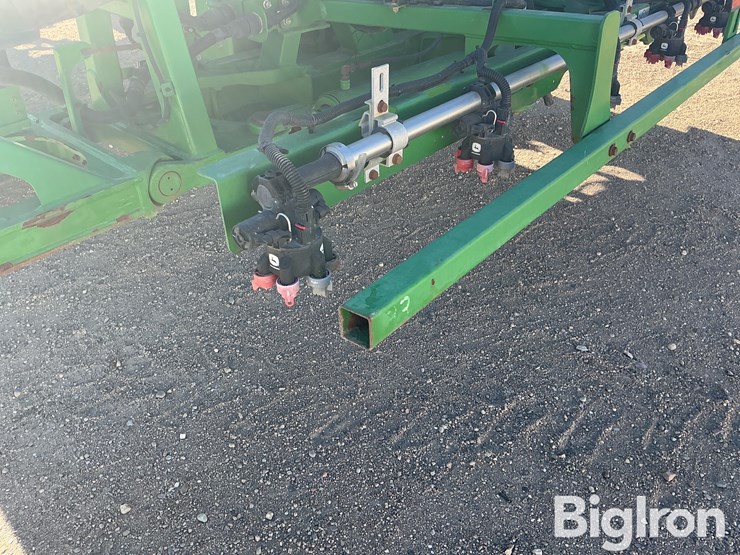 2018-john-deere-r4045-image-18