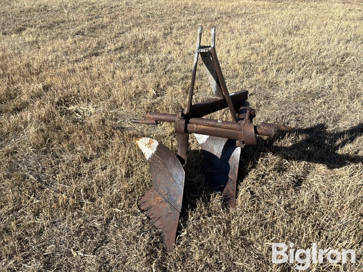 3-pt-2-bottom-plow-image-2