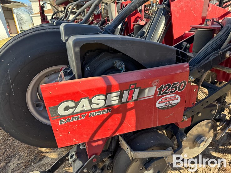 2012-case-ih-1250-image-16