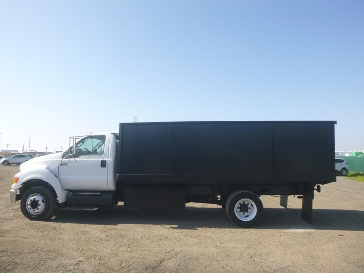 2013-ford-f650-image-5