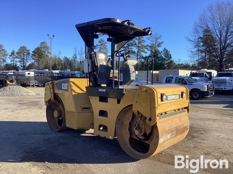 2011-caterpillar-cb-434d-image-3