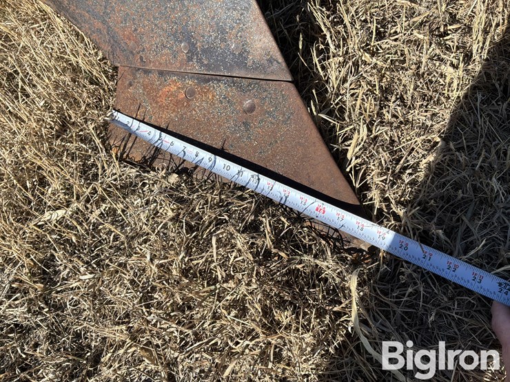 3-pt-2-bottom-plow-image-13