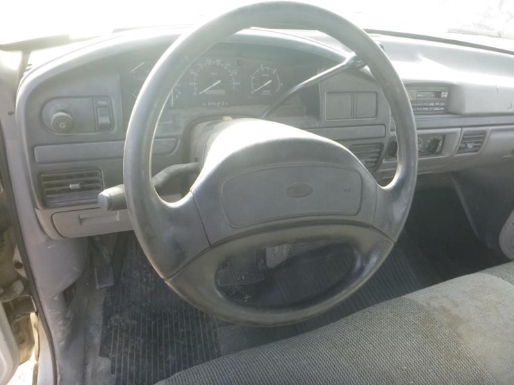 1996-ford-f450-image-12