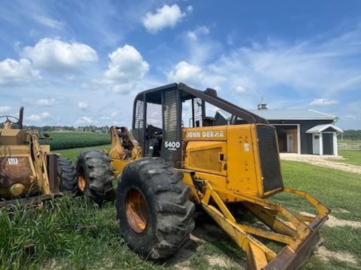 1998-deere-540d-image-2