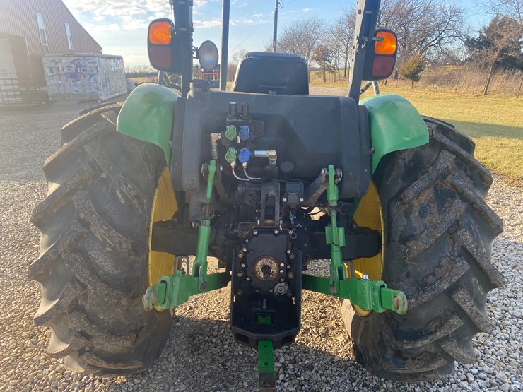 2007-john-deere-5225-image-10
