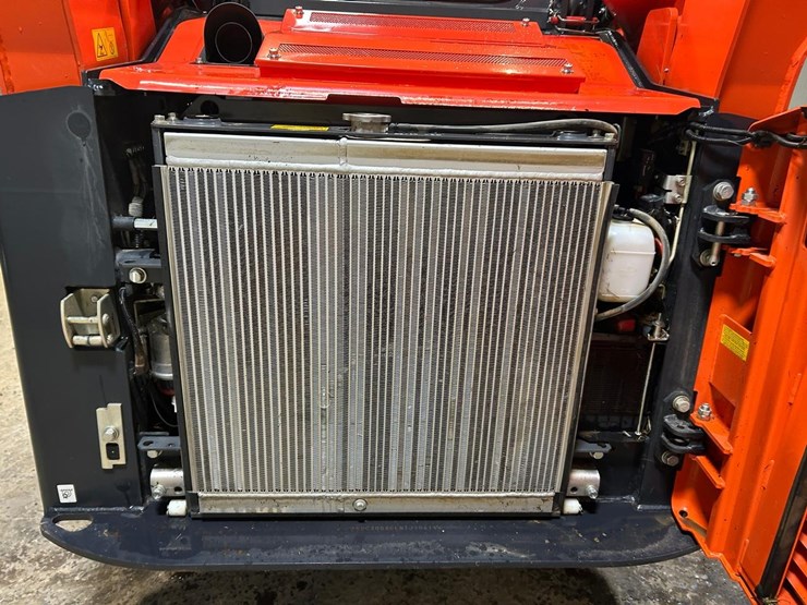 2022-kubota-svl75-2-image-16