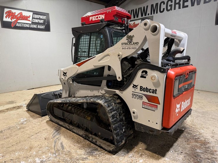 2023-bobcat-t770-image-3