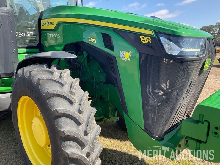 2023-john-deere-8r-280-image-42