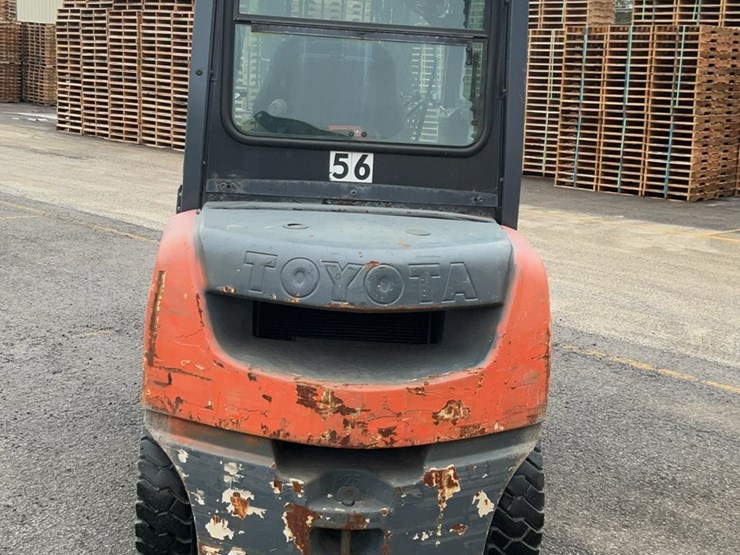 2018-toyota-8fdu25-image-4