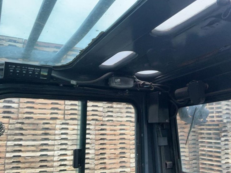 2018-toyota-8fdu25-image-17