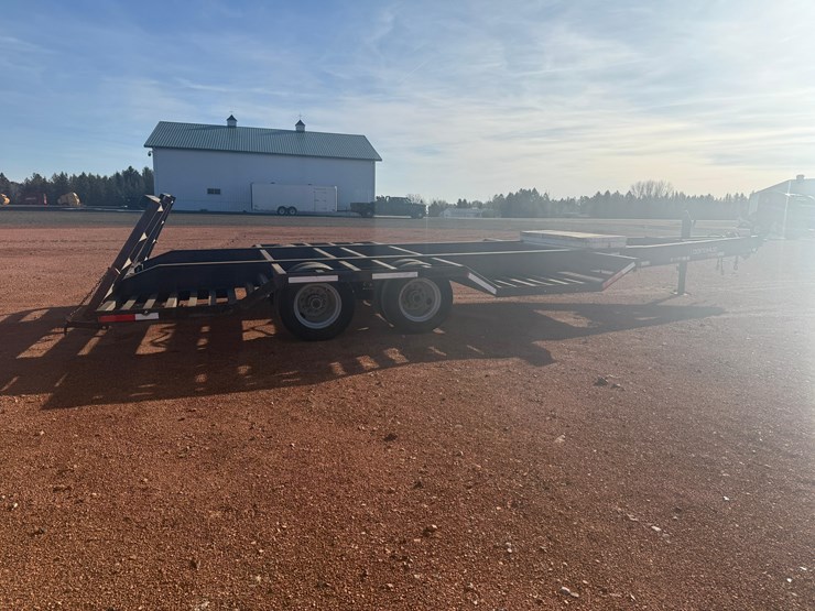 donahue-transport-trailer-image-5