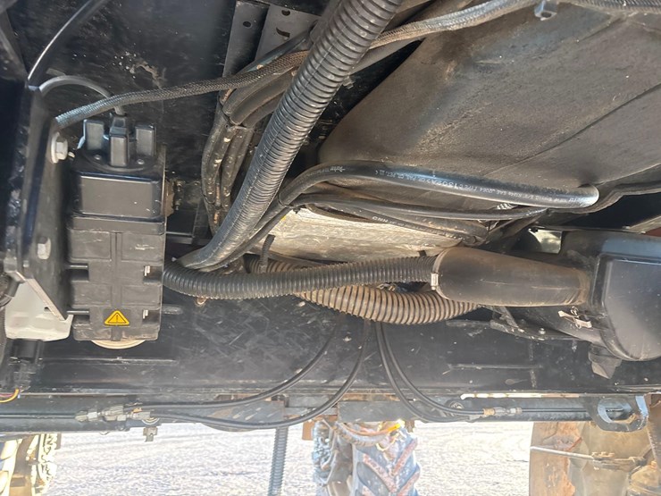 2013-case-ih-4430-patriot-sprayer-image-20