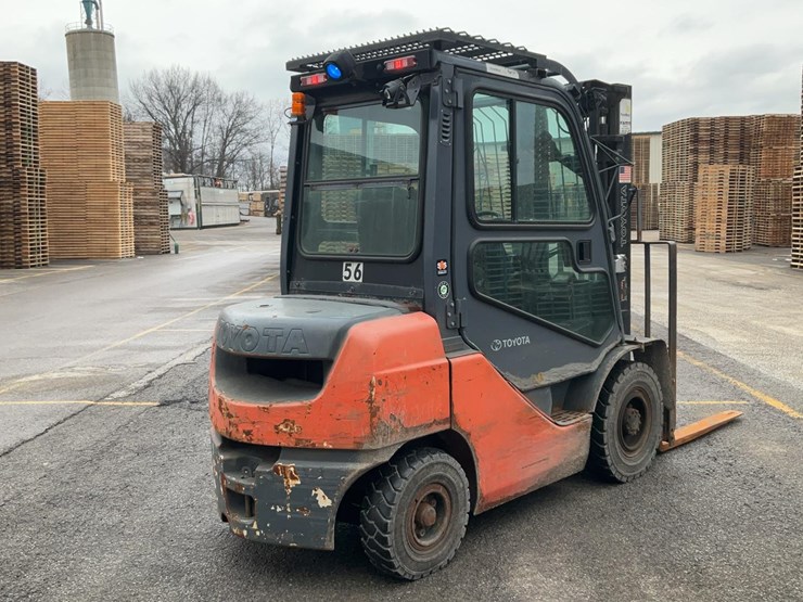 2018-toyota-8fdu25-image-5