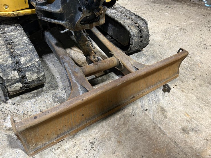 2018-deere-60g-image-10